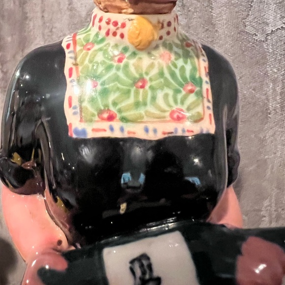 OLD HOLLAND NETHERLANDS WHISKEY DECANTER LADY HAND PAINTED W/ LIQUOR TAX STAMP - Picture 10 of 15